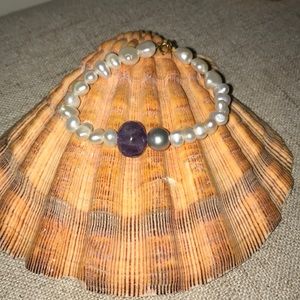Pearl and amethyst bracelet